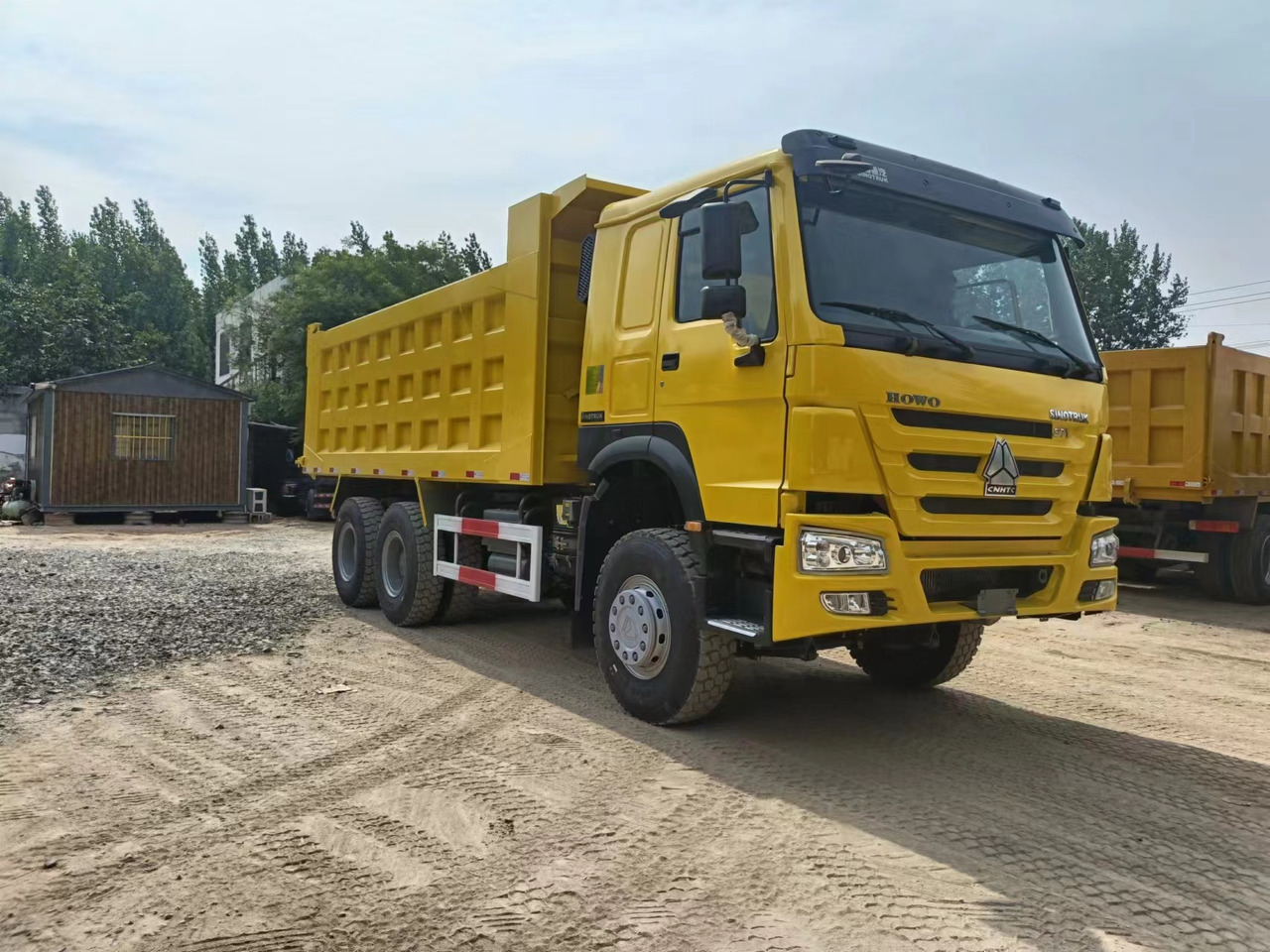 SINOTRUK HOWO - Tipper: picture 4 SINOTRUK HOWO - Tipper: picture 4