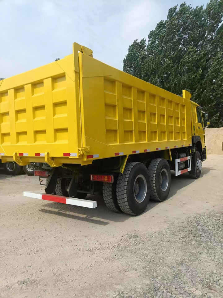 SINOTRUK HOWO - Tipper: picture 5 SINOTRUK HOWO - Tipper: picture 5