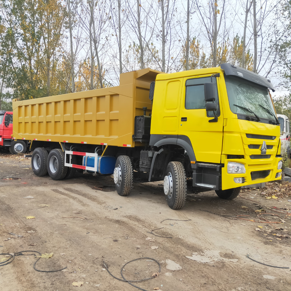SINOTRUK HOWO - Tipper: picture 2 SINOTRUK HOWO - Tipper: picture 2