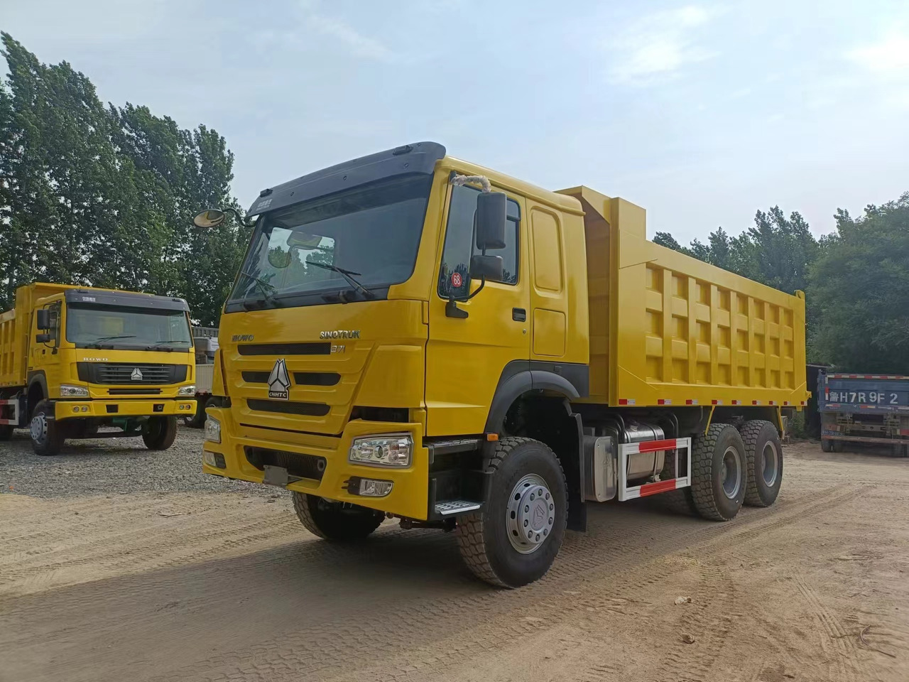 New Tipper SINOTRUK HOWO: picture 7