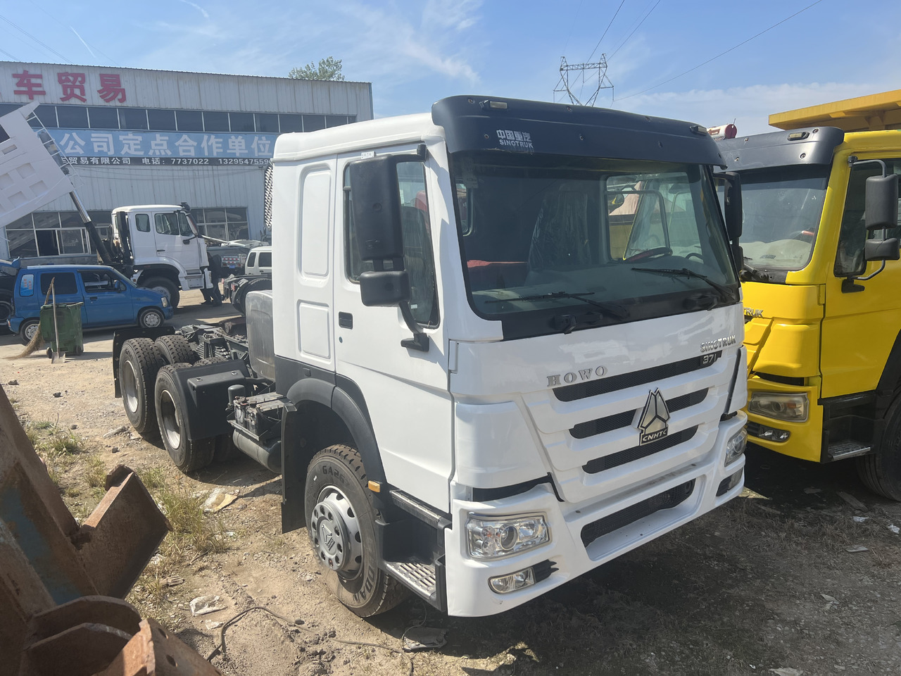 SINOTRUK HOWO trailer head - Tractor unit: picture 2 SINOTRUK HOWO trailer head - Tractor unit: picture 2