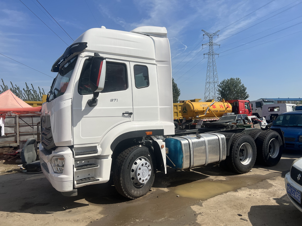 Tractor unit SINOTRUK Trailer head: picture 9