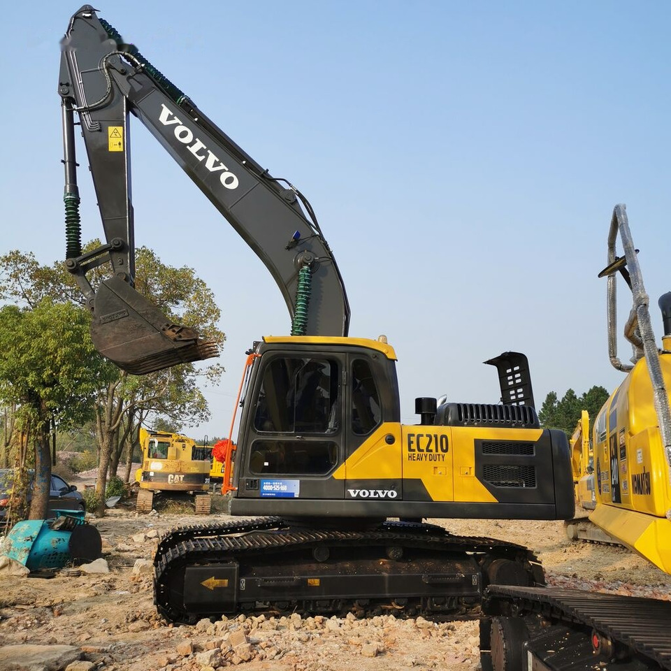 Volvo EC210 - Crawler excavator: picture 1 Volvo EC210 - Crawler excavator: picture 1