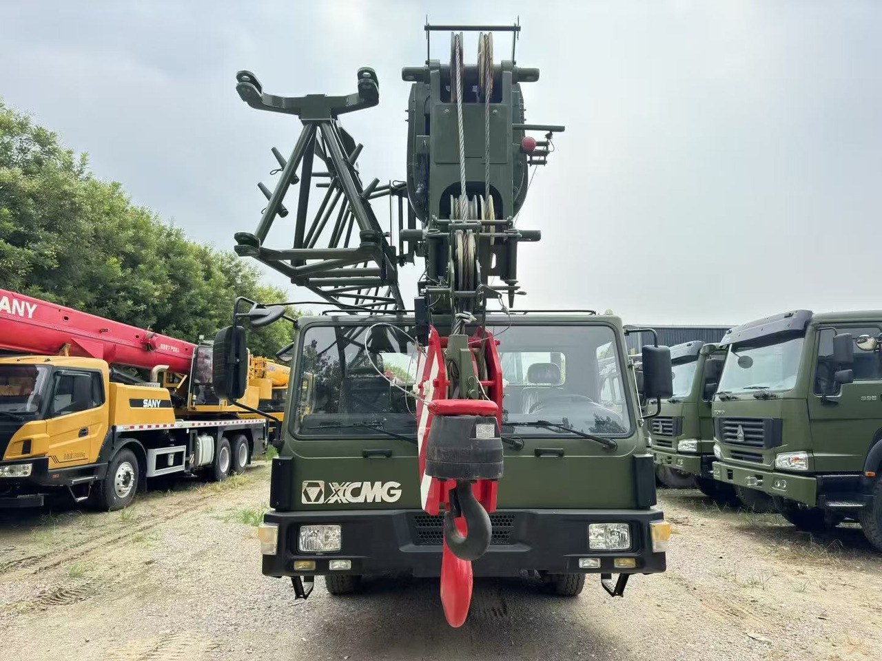 XCMG QY16KJ - Crane truck: picture 4 XCMG QY16KJ - Crane truck: picture 4