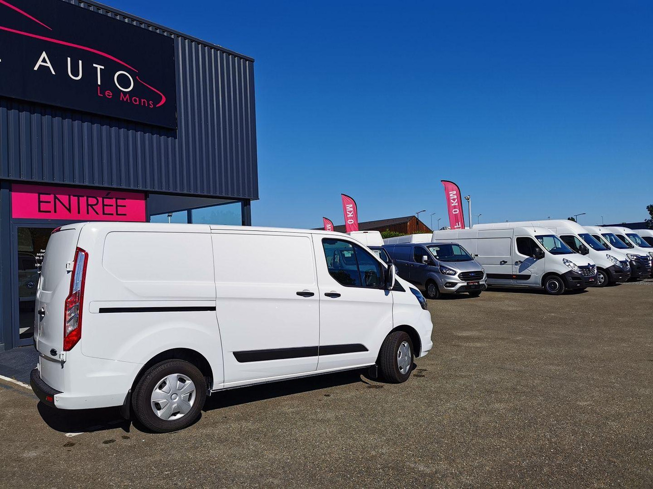 Ford Transit Custom 300 L1H1 2.0 ECOBLUE 130 HYBRID TREND BUSINESS - Panel van: picture 5 Ford Transit Custom 300 L1H1 2.0 ECOBLUE 130 HYBRID TREND BUSINESS - Panel van: picture 5