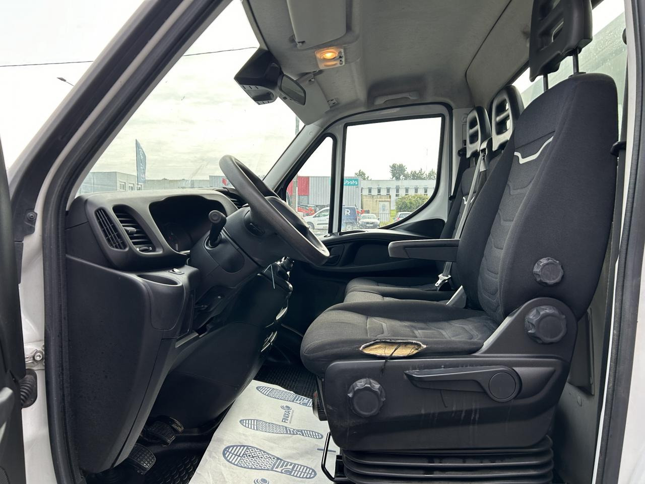 IVECO Daily 35 C 16H BENNE + COFFRE 3.0 160CH - Tipper van: picture 5 IVECO Daily 35 C 16H BENNE + COFFRE 3.0 160CH - Tipper van: picture 5