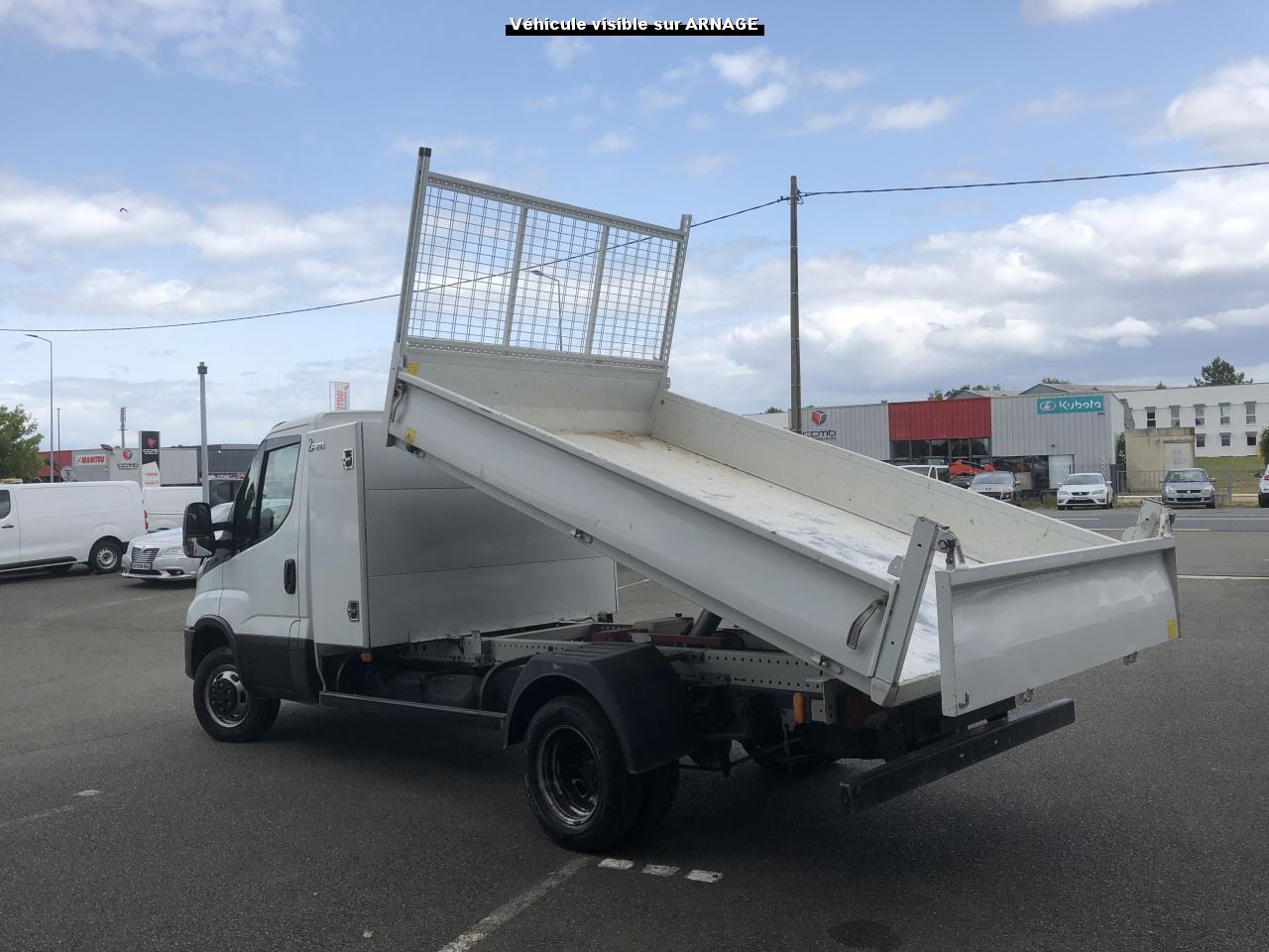 Leasing of IVECO Daily 35 C 16H3.0 (Quad-Leaf)  CHASSIS CABINE 2014 35C/35S Chassis cabine 35 C Epmt.3.75 PHASE 4 IVECO Daily 35 C 16H3.0 (Quad-Leaf)  CHASSIS CABINE 2014 35C/35S Chassis cabine 35 C Epmt.3.75 PHASE 4: picture 8