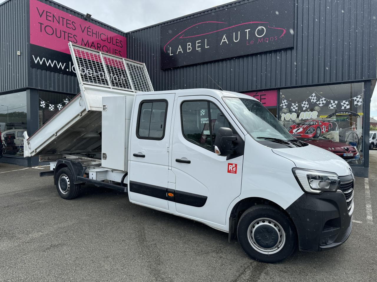 RENAULT MASTER 3T5 DOUBLE CABINE 6PL BENNE + COFFRE RJ 2.3 DCI 130CH - Tipper van, Combi van: picture 1 RENAULT MASTER 3T5 DOUBLE CABINE 6PL BENNE + COFFRE RJ 2.3 DCI 130CH - Tipper van, Combi van: picture 1