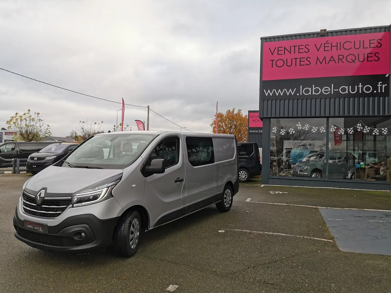 Renault Trafic L2H1 1200 2.0 DCI 145CH ENERGY CABINE APPROFONDIE CONFORT EDC E6 - Combi van: picture 5 Renault Trafic L2H1 1200 2.0 DCI 145CH ENERGY CABINE APPROFONDIE CONFORT EDC E6 - Combi van: picture 5