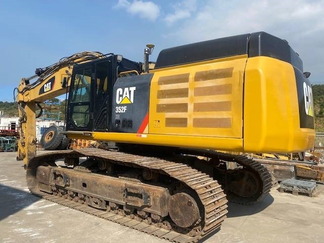 Crawler excavator CAT 352 F: picture 6