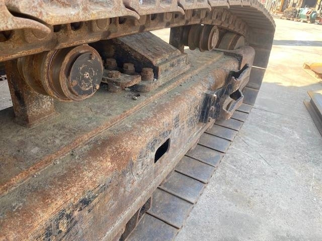 Crawler excavator CAT 352 F: picture 20