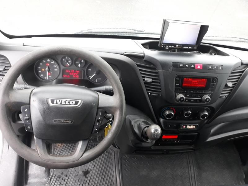 Iveco Daily 70C18 tribenne + coffre - Tipper: picture 4 Iveco Daily 70C18 tribenne + coffre - Tipper: picture 4