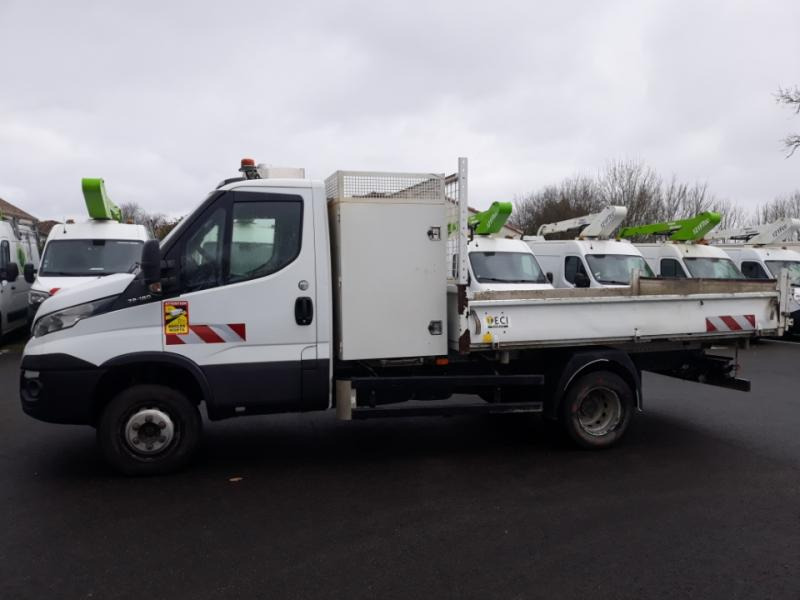 Iveco Daily 70C18 tribenne + coffre - Tipper: picture 1 Iveco Daily 70C18 tribenne + coffre - Tipper: picture 1