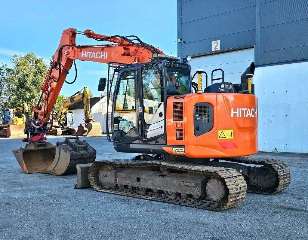 Hitachi ZX 135 US-6 - Crawler excavator: picture 3 Hitachi ZX 135 US-6 - Crawler excavator: picture 3