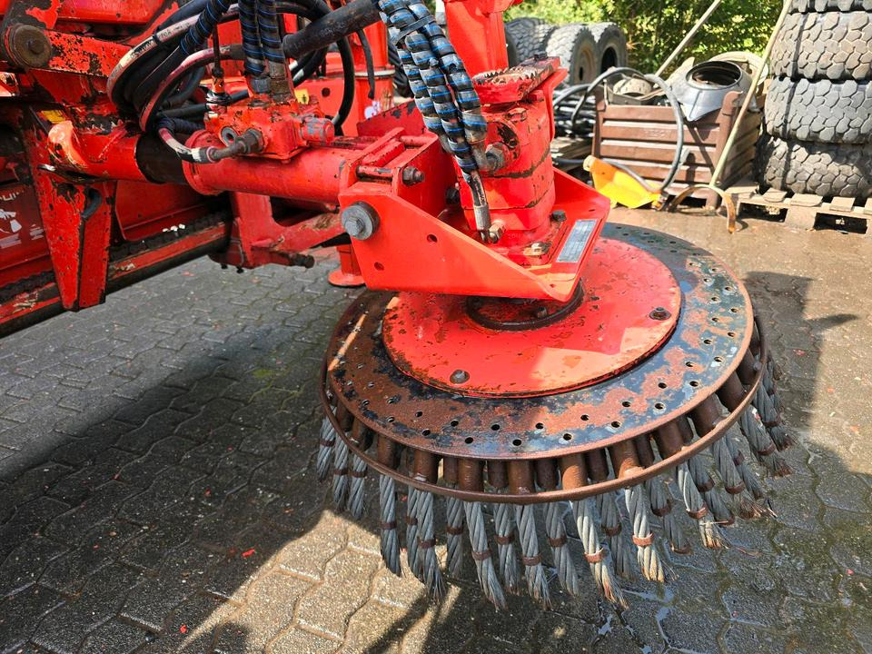 Dücker PFP 300 Pflasterputzer Wildkrautbürste Flächenbürste Wildkrautbürste für Mähausleger UNA 500 600 MKM FME FMK 500 600 700 Böschungsmäher Böschungsmulcher - Broom: picture 5 Dücker PFP 300 Pflasterputzer Wildkrautbürste Flächenbürste Wildkrautbürste für Mähausleger UNA 500 600 MKM FME FMK 500 600 700 Böschungsmäher Böschungsmulcher - Broom: picture 5