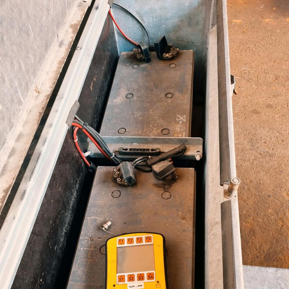 Construction equipment, Trailer Mersch Absperrtafel Nissen VZ 616 B3 LED Ausführung Auffahrampe Verkehrsleittafel Verkehrsleitanhänger Verkehrssicherungsanhänger Horizont Trebbiner Verkehrssicherung Baustellenabsicherung Unimog Auto: picture 7 Construction equipment, Trailer Mersch Absperrtafel Nissen VZ 616 B3 LED Ausführung Auffahrampe Verkehrsleittafel Verkehrsleitanhänger Verkehrssicherungsanhänger Horizont Trebbiner Verkehrssicherung Baustellenabsicherung Unimog Auto: picture 7