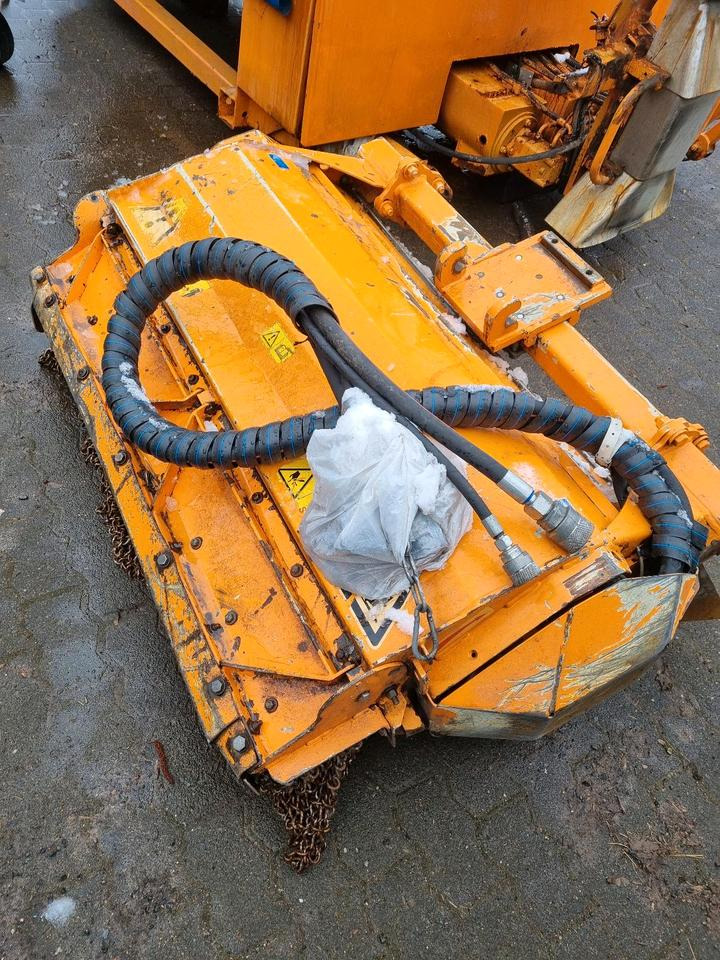 Mulag UMK 12 Mulchkopf Universalmulchkopf Mähkorb Mähausleger Böschungsmulcher Böschungsmäher Seitenmulcher Dücker Unimog Gilbers - Flail mower: picture 2 Mulag UMK 12 Mulchkopf Universalmulchkopf Mähkorb Mähausleger Böschungsmulcher Böschungsmäher Seitenmulcher Dücker Unimog Gilbers - Flail mower: picture 2