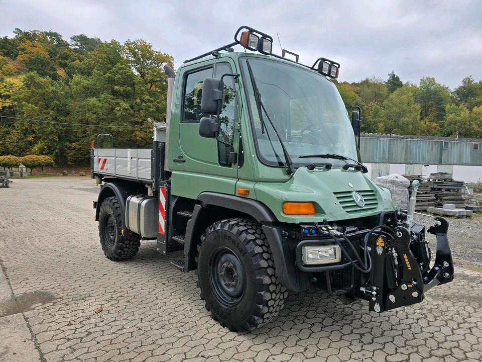 Unimog U300 AGRAR 405/10 405/12 NKS-Z-UGN-43K Mercedes-Benz UGE UGN LOF U 300 400 500 - Municipal/ Special vehicle: picture 3 Unimog U300 AGRAR 405/10 405/12 NKS-Z-UGN-43K Mercedes-Benz UGE UGN LOF U 300 400 500 - Municipal/ Special vehicle: picture 3