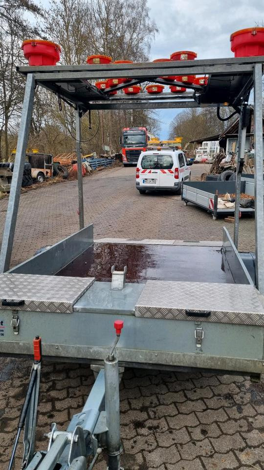 Trebbiner LED Absperrtafel 2019 FAT Sperrwand Verkehrsleittafel Verkehrsleitanhänger Verkehrssicherungsanhänger Leitanhänger VZ616 RSA21 - Trailer: picture 5 Trebbiner LED Absperrtafel 2019 FAT Sperrwand Verkehrsleittafel Verkehrsleitanhänger Verkehrssicherungsanhänger Leitanhänger VZ616 RSA21 - Trailer: picture 5