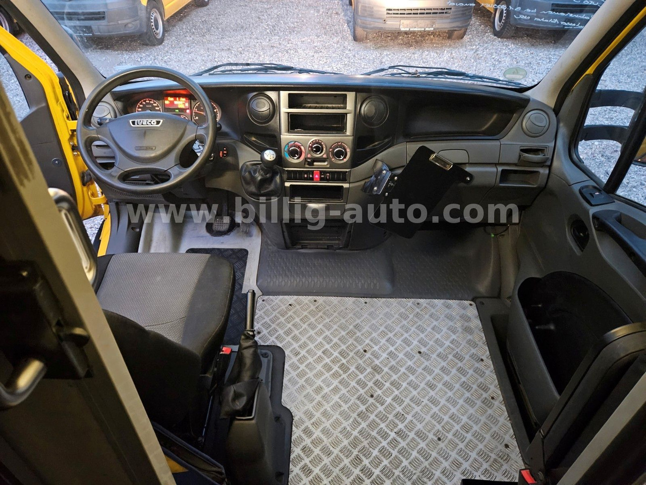Box van Iveco Daily EURO5 Integralkoffer Koffer Postkoffer: picture 8