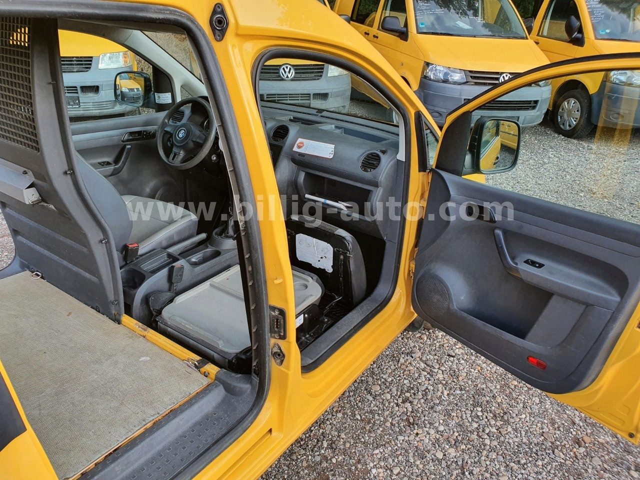 Volkswagen Caddy 2.0 TDI*FLEX-SITZ-PLUS*S-heft*2xS-Türe*EU5 - Passenger van: picture 1 Volkswagen Caddy 2.0 TDI*FLEX-SITZ-PLUS*S-heft*2xS-Türe*EU5 - Passenger van: picture 1