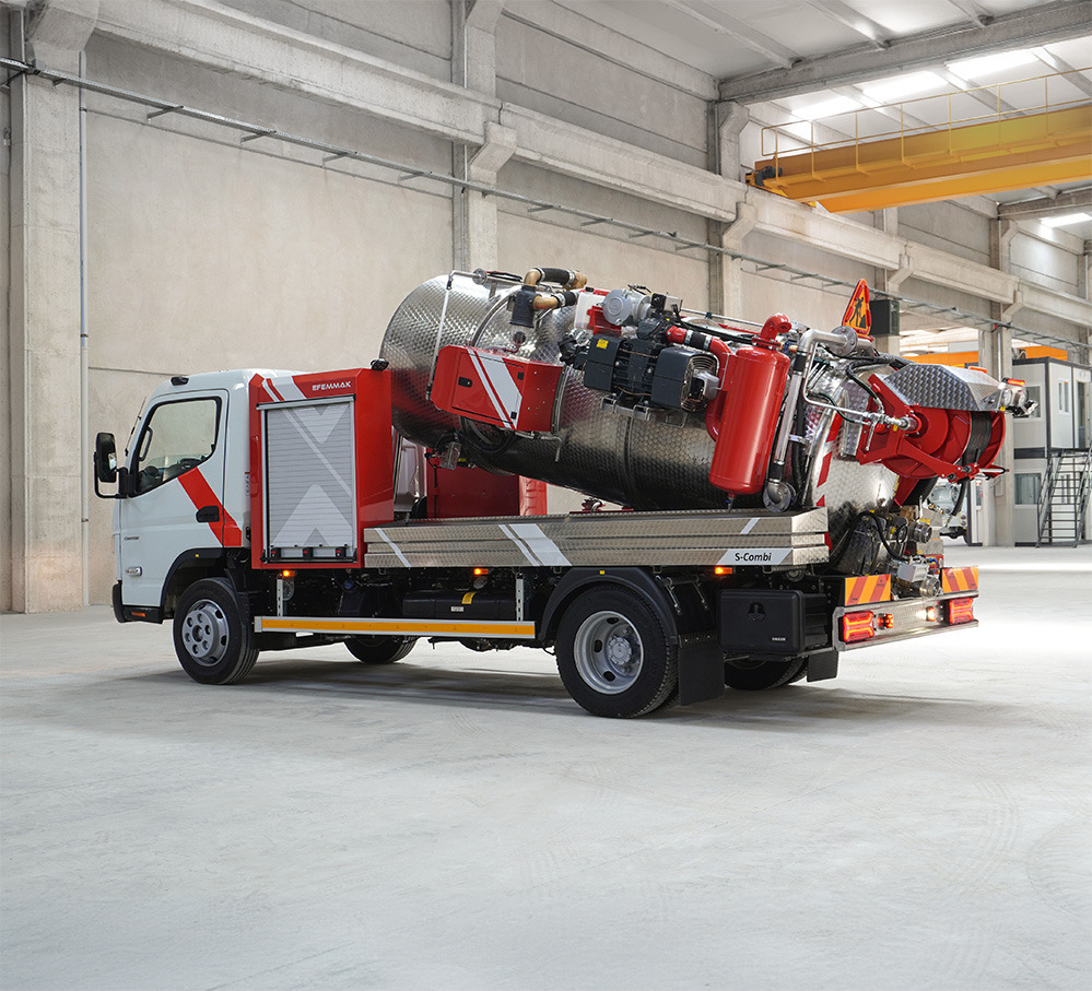 EFEMMAK S-Combi Combined Sewer Jetting And Vacuum Vehicle - Vacuum truck: picture 5 EFEMMAK S-Combi Combined Sewer Jetting And Vacuum Vehicle - Vacuum truck: picture 5