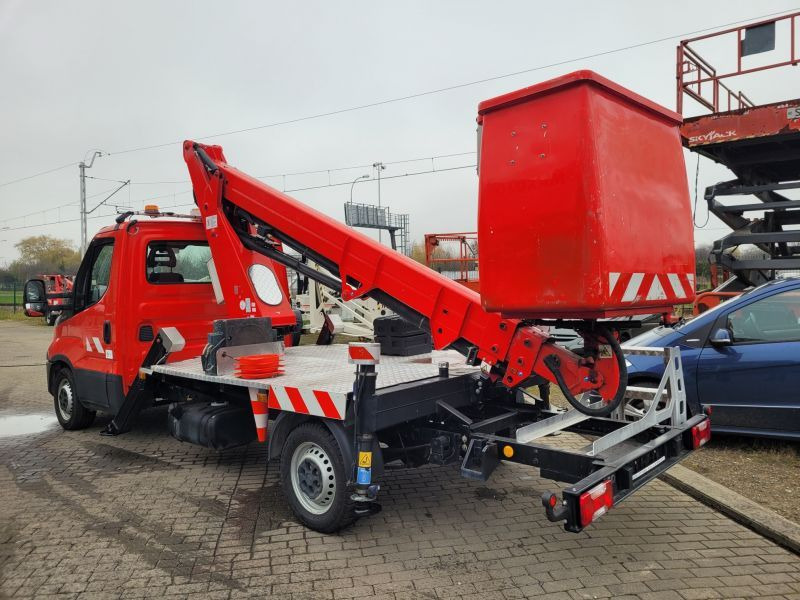 Iveco Daily 35S12 podnośnik koszowy 17 m CTE B-Lift 17 - Truck mounted aerial platform: picture 2 Iveco Daily 35S12 podnośnik koszowy 17 m CTE B-Lift 17 - Truck mounted aerial platform: picture 2