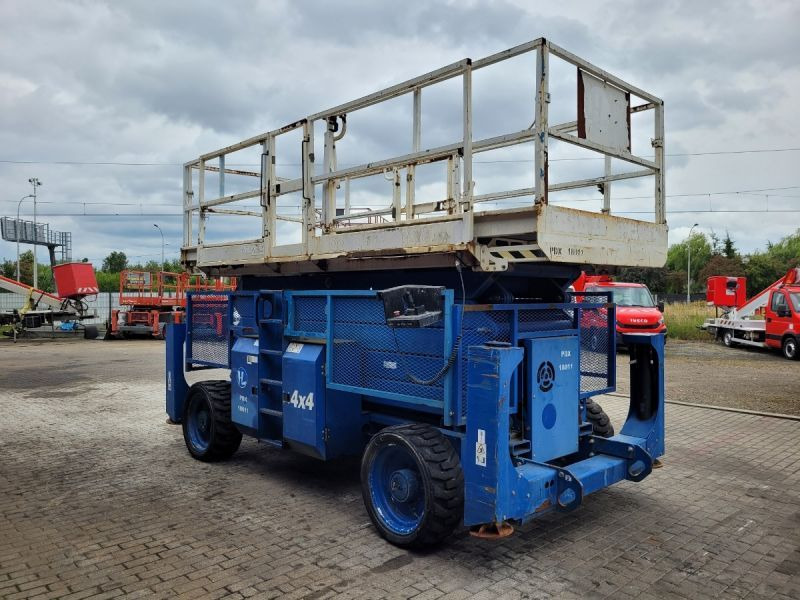 Podnośnik nożycowy 4x4 spalinowy 18 m Genie GS 5390 RT - Scissor lift: picture 2 Podnośnik nożycowy 4x4 spalinowy 18 m Genie GS 5390 RT - Scissor lift: picture 2