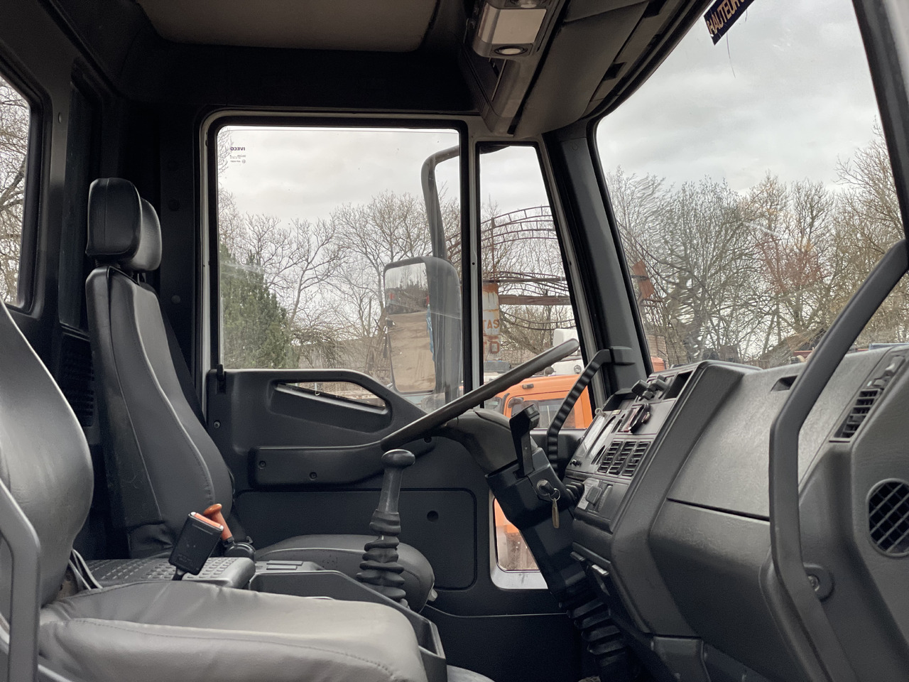 Crane truck IVECO EUROCARGO: picture 13