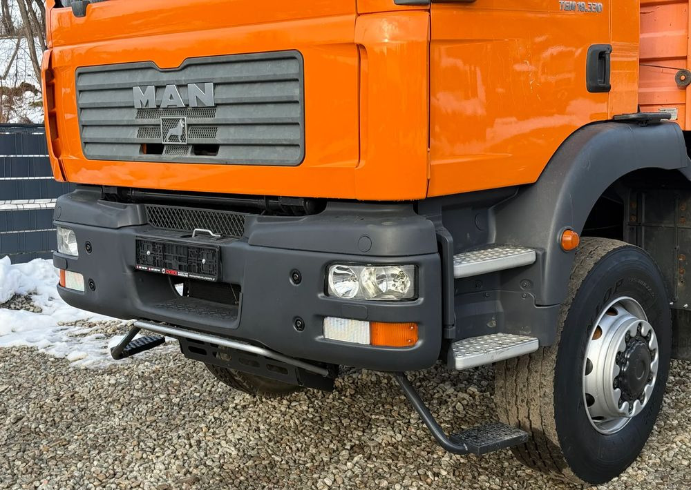 MAN * TGM 18-330 MAN 4x4 HDS Hiab 122 * Kiper Wywrotka * Bardzo Dobry Stan - Tipper: picture 3 MAN * TGM 18-330 MAN 4x4 HDS Hiab 122 * Kiper Wywrotka * Bardzo Dobry Stan - Tipper: picture 3