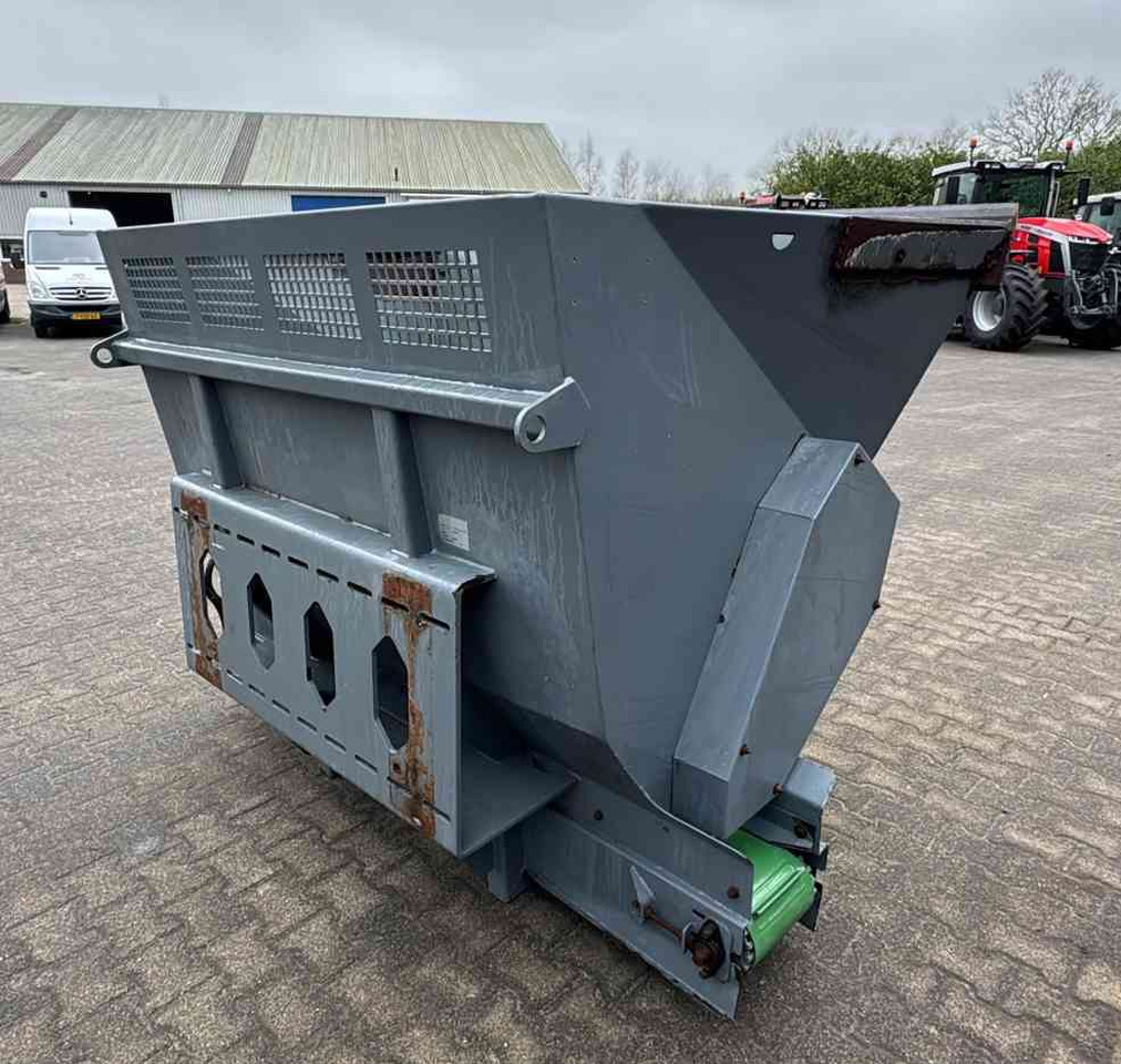 Ceres BS2000 Zaagselstrooier instrooibak diversen - Livestock equipment: picture 3 Ceres BS2000 Zaagselstrooier instrooibak diversen - Livestock equipment: picture 3