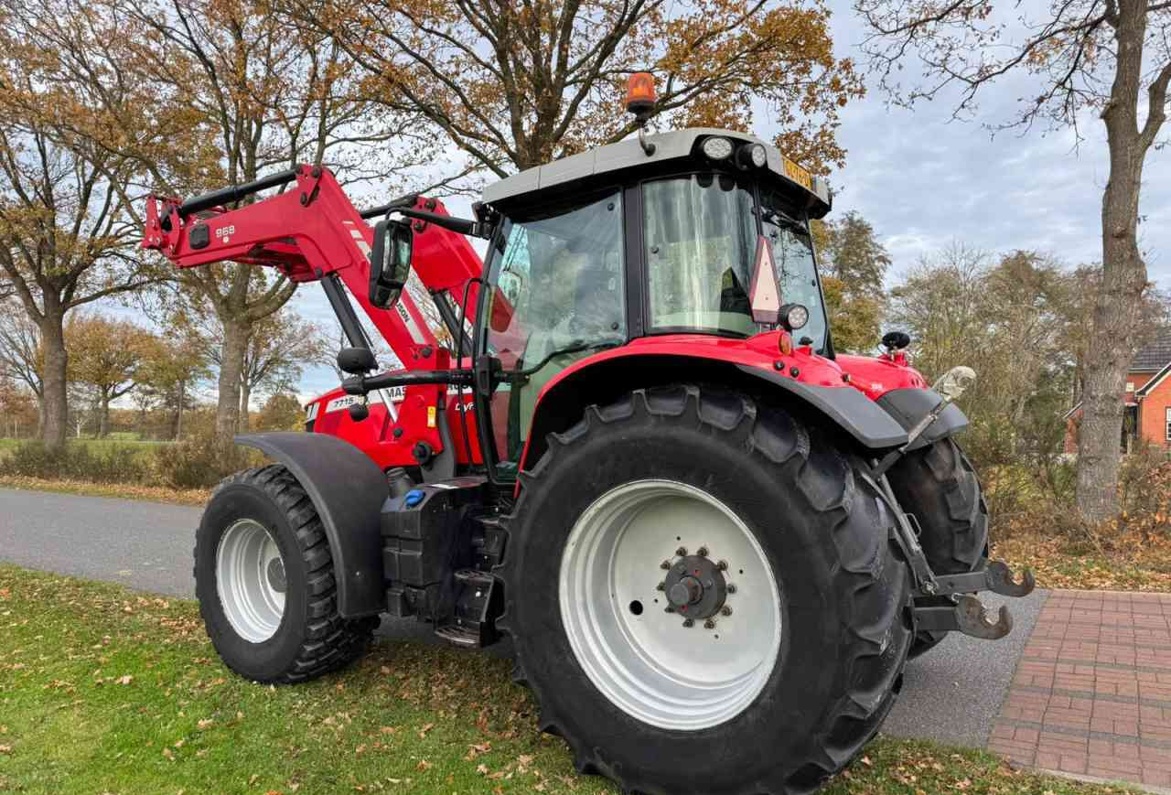 Massey Ferguson 7715S Dyna-6 Efficient Tractoren - Farm tractor: picture 4 Massey Ferguson 7715S Dyna-6 Efficient Tractoren - Farm tractor: picture 4