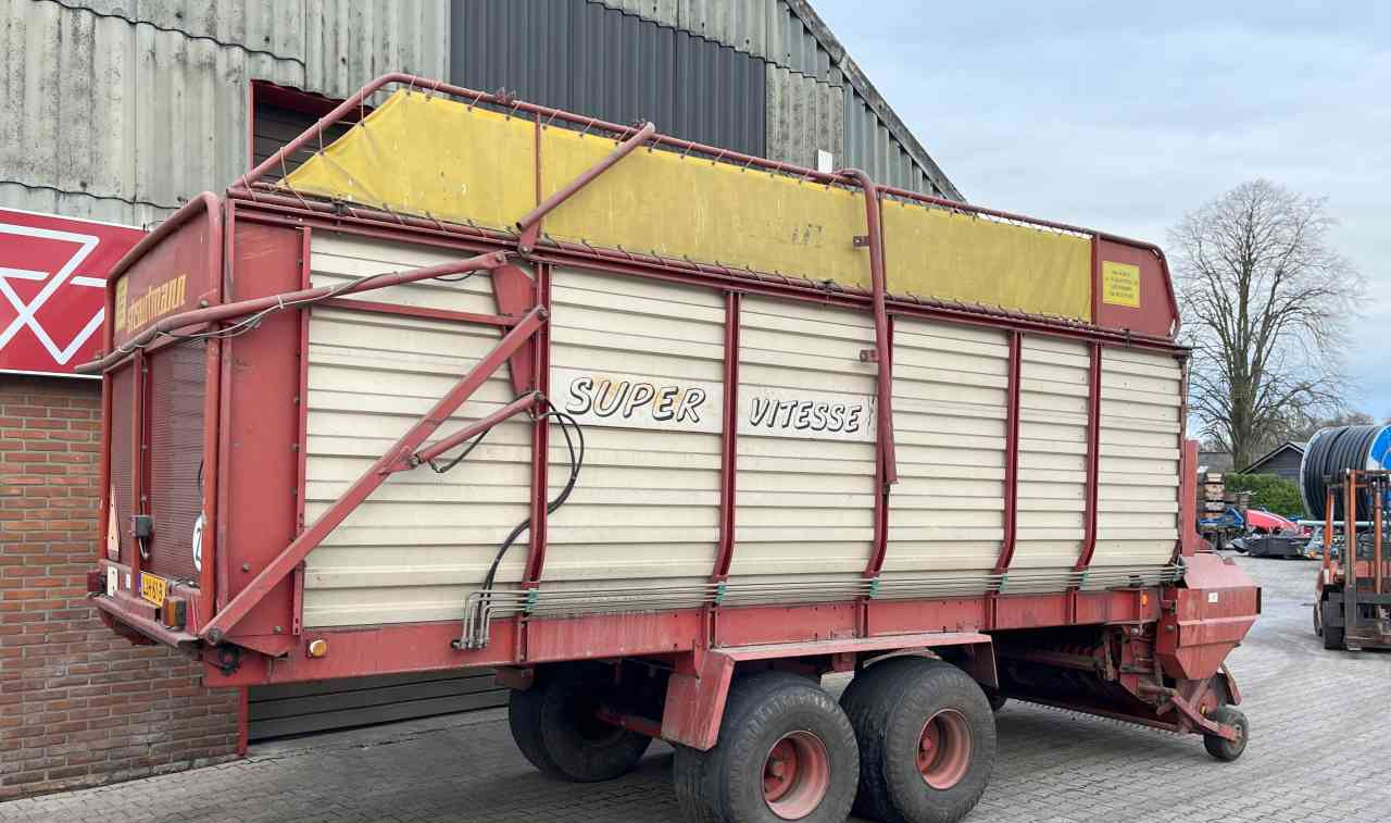 Strautmann Super Vitesse Opraapwagen *Verkocht/sold* - Self-loading wagon: picture 3 Strautmann Super Vitesse Opraapwagen *Verkocht/sold* - Self-loading wagon: picture 3