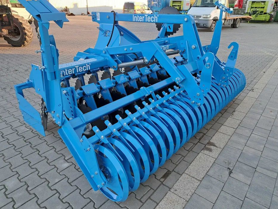 Agregat talerzowy INTER-TECH wał daszkowy hydropak - Disc harrow: picture 4 Agregat talerzowy INTER-TECH wał daszkowy hydropak - Disc harrow: picture 4