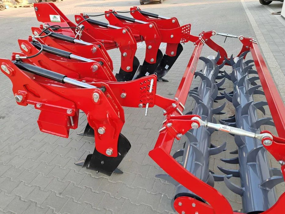 Głębosz AMJ Agro 6 łap non-stop hydrauliczne zabezpieczenie LEASING - Subsoiler: picture 4 Głębosz AMJ Agro 6 łap non-stop hydrauliczne zabezpieczenie LEASING - Subsoiler: picture 4