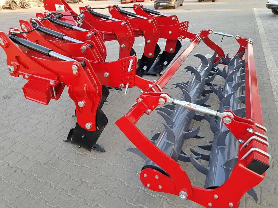 Głębosz AMJ Agro 6 łap non-stop hydrauliczne zabezpieczenie LEASING - Subsoiler: picture 1 Głębosz AMJ Agro 6 łap non-stop hydrauliczne zabezpieczenie LEASING - Subsoiler: picture 1