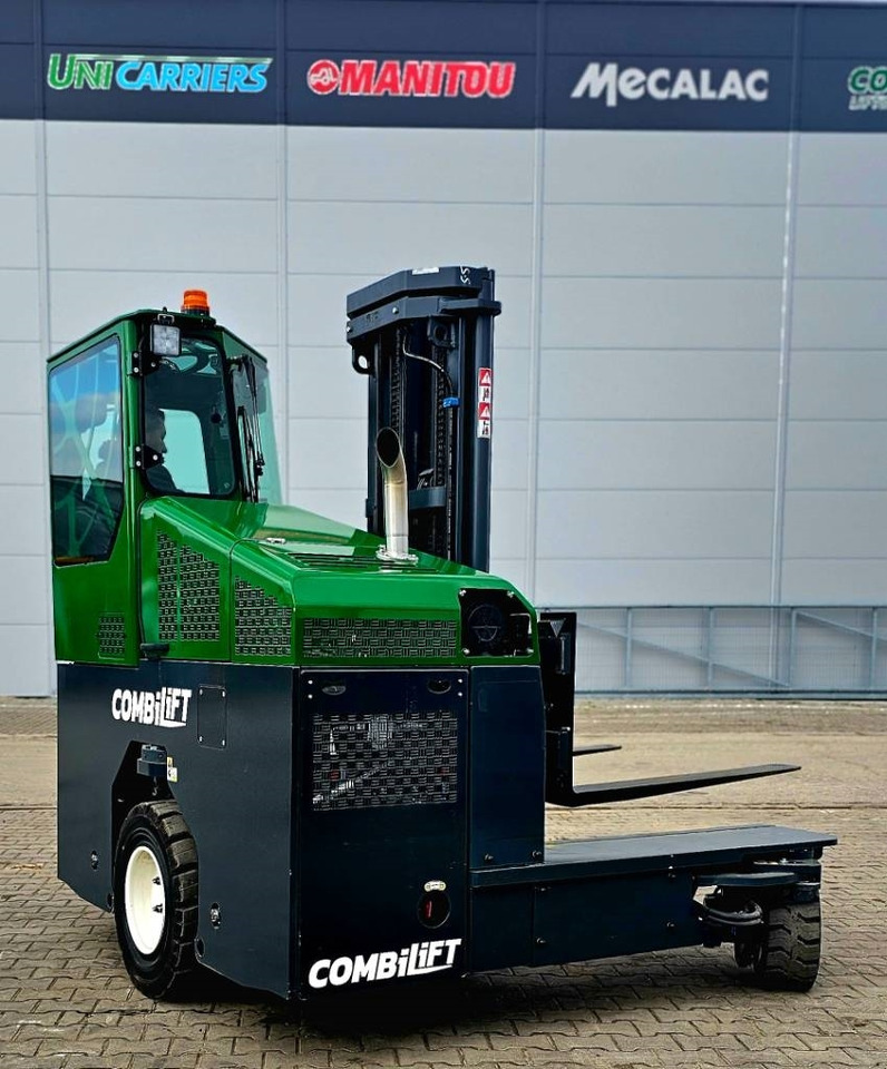 4-way reach truck Combilift C 4000 D MK4 150 hrs RENTED: picture 12