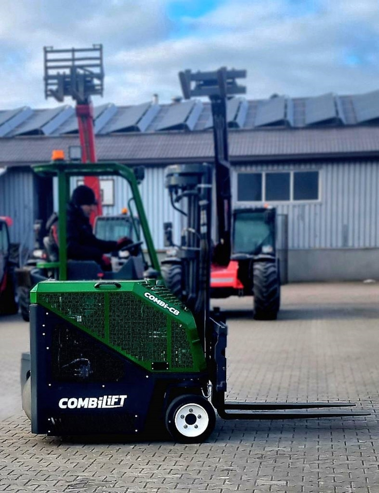 New 4-way reach truck Combilift CB 2500 LPG NEW 2023 - SALE !: picture 6