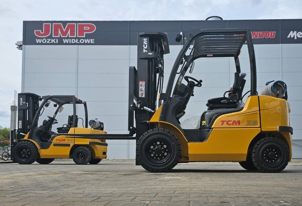 TCM FGE25-E2 UNUSED TRIPLEX 4700mm - LPG forklift: picture 2 TCM FGE25-E2 UNUSED TRIPLEX 4700mm - LPG forklift: picture 2