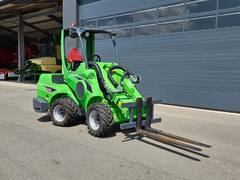 Avant 528TDL+ mini-shovel - Compact track loader: picture 1 Avant 528TDL+ mini-shovel - Compact track loader: picture 1