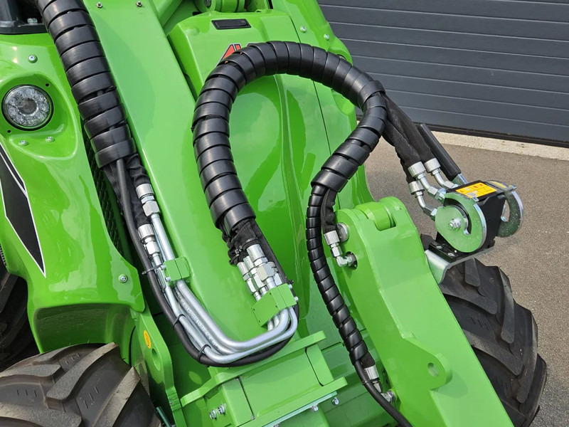 Compact track loader Avant 635i Rental mini-shovel: picture 19