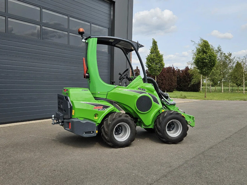 Compact track loader Avant 635i Rental mini-shovel: picture 11