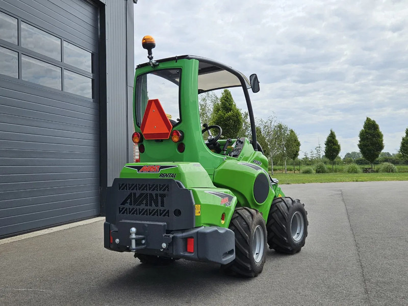 Avant 650i Rental mini-shovel - Compact track loader: picture 4 Avant 650i Rental mini-shovel - Compact track loader: picture 4