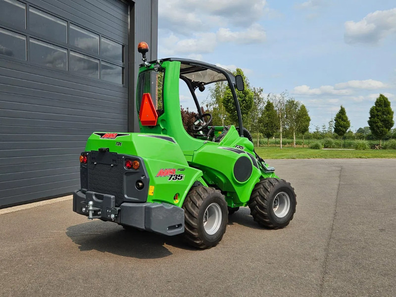 Avant 735i TDL + mini-shovel - Compact track loader: picture 4 Avant 735i TDL + mini-shovel - Compact track loader: picture 4