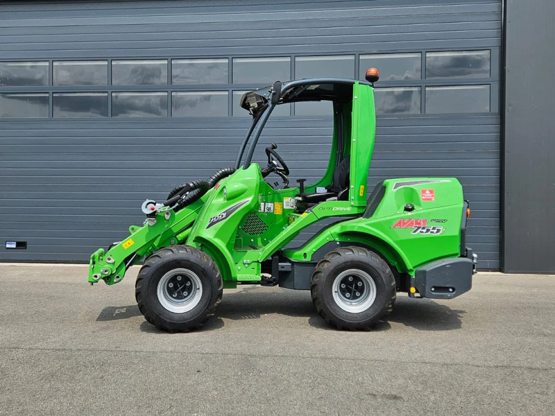 Compact track loader Avant 755i TDL+ mini-shovel: picture 7