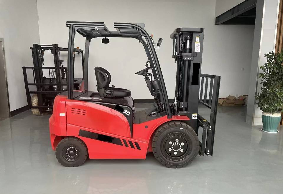 NEW MAXUS Electric Forklift 3000 kg Warranty up to 10 YEARS | НОВИЙ Електричний MAXUS вилковий навантажувач 3000 кг Гарантія до 10 РОКІВ - Electric forklift: picture 2 NEW MAXUS Electric Forklift 3000 kg Warranty up to 10 YEARS | НОВИЙ Електричний MAXUS вилковий навантажувач 3000 кг Гарантія до 10 РОКІВ - Electric forklift: picture 2