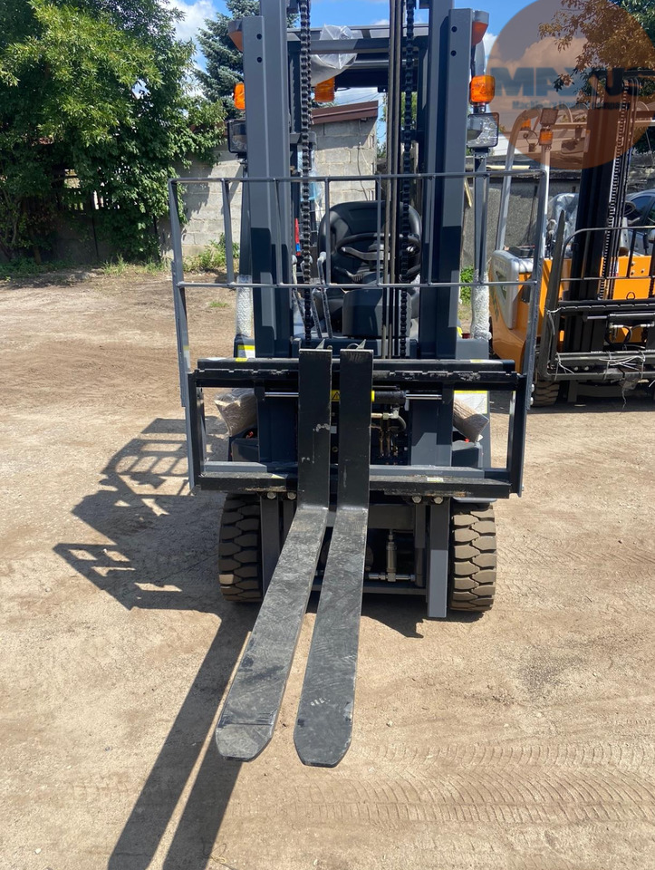Maxus Electric forklift 1600kg 3m - Electric forklift: picture 2 Maxus Electric forklift 1600kg 3m - Electric forklift: picture 2