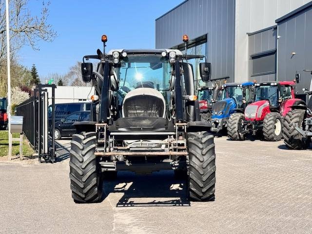 Farm tractor Valtra N104 Hitech5 met voorlader 4700 uur!: picture 14