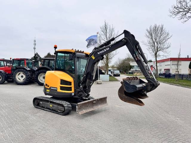 Volvo ECR35D, minikraan, 3.5 ton - Mini excavator: picture 2 Volvo ECR35D, minikraan, 3.5 ton - Mini excavator: picture 2