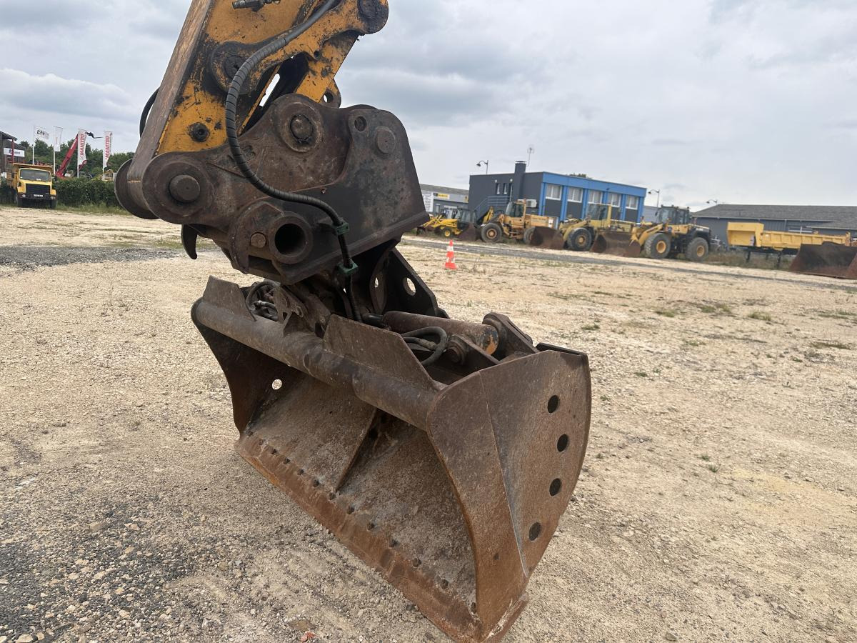 Crawler excavator Jcb JS160 NLC: picture 12